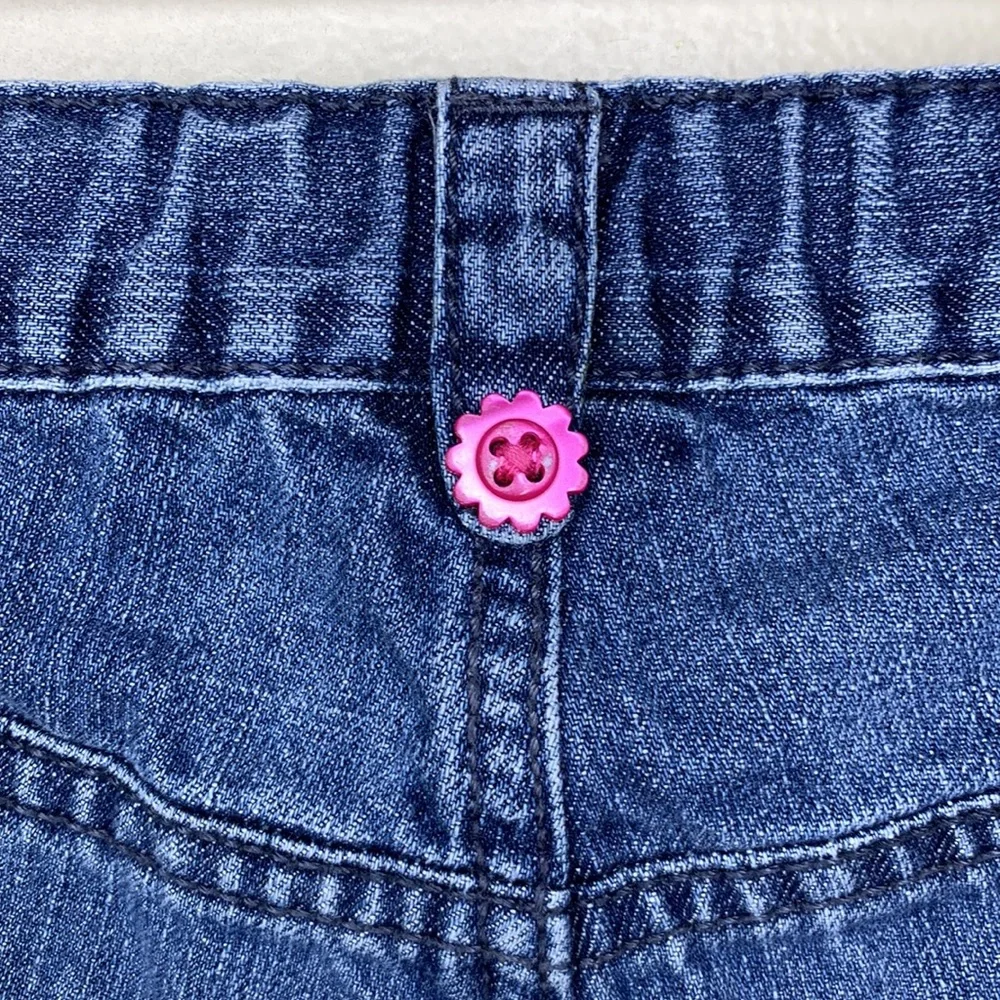 GYMBOREE Jeans Rick Rack Trim Flower Button Accents Girls  5T